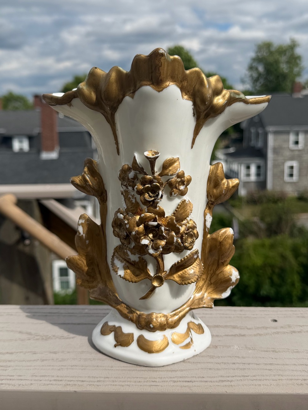 Antique French Vieux Old Paris Spill Vase, Floral Gold Gilt Decor, 19c.